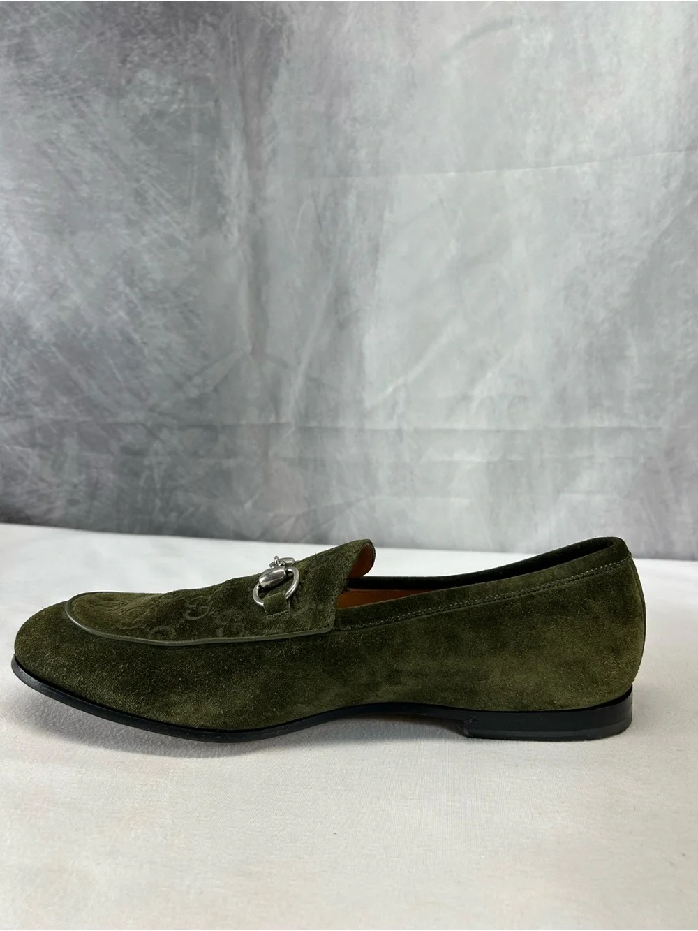 Gucci round toe